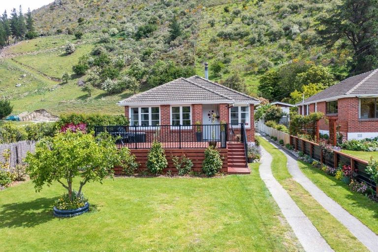 Photo of property in 21 Smith Street, Roxburgh, 9500