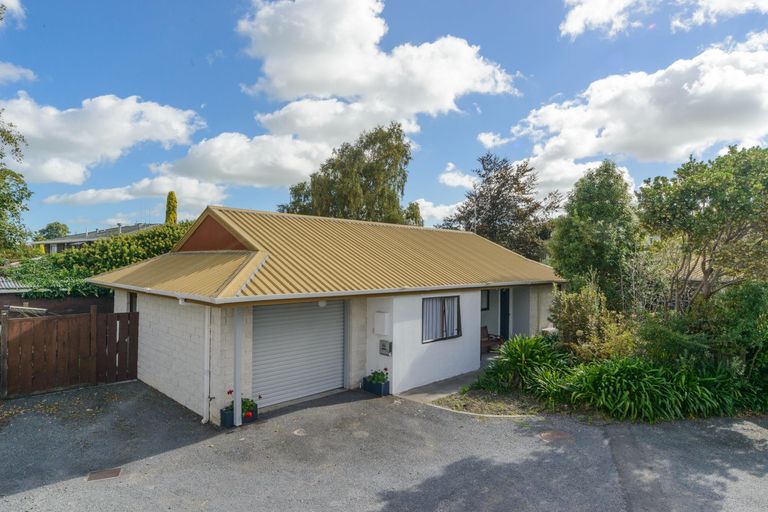 Photo of property in 43c Mcgregor Street, Milson, Palmerston North, 4414