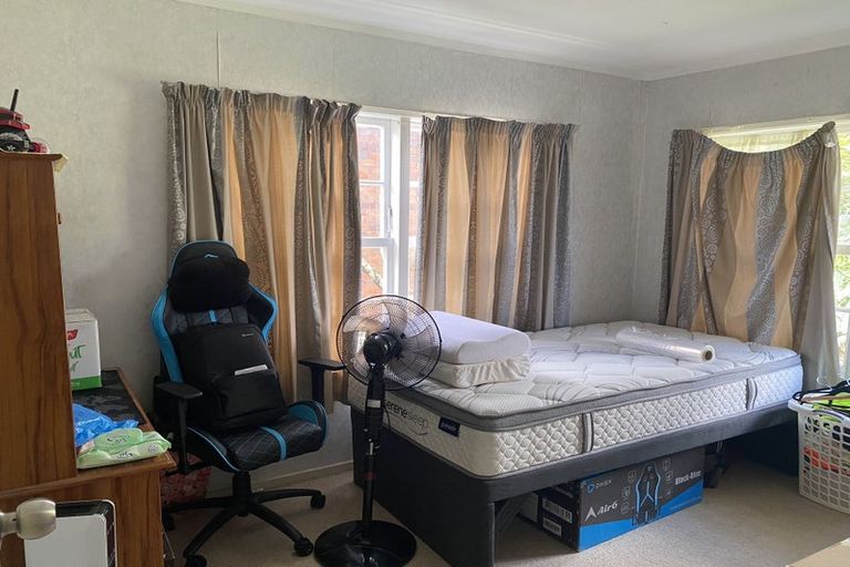 Photo of property in 365 Pakuranga Road, Pakuranga Heights, Auckland, 2010