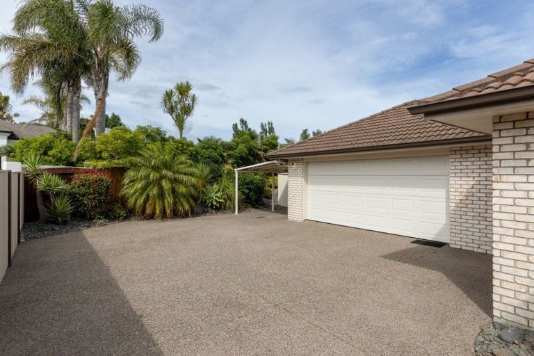 Photo of property in 34 Saint Heliers Place, Papamoa Beach, Papamoa, 3118