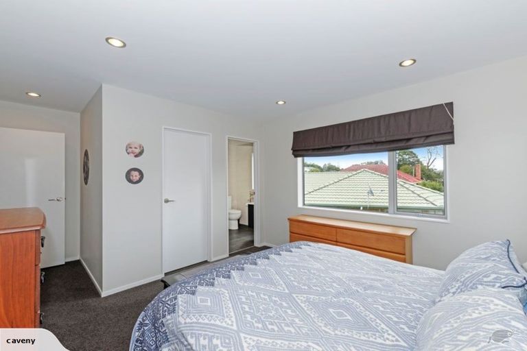 Photo of property in 36a Kervil Avenue, Te Atatu Peninsula, Auckland, 0610