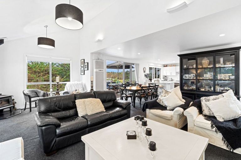 Photo of property in 208 Park Avenue, Waitarere Beach, Levin, 5510