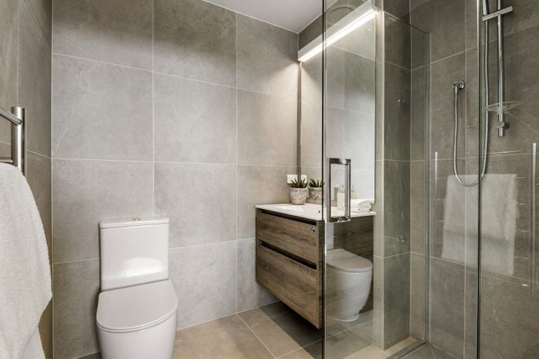 Photo of property in 11b Windlass Street, Long Bay, Auckland, 0630