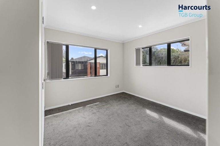 Photo of property in 4 Kakaho Way, Papatoetoe, Auckland, 2025