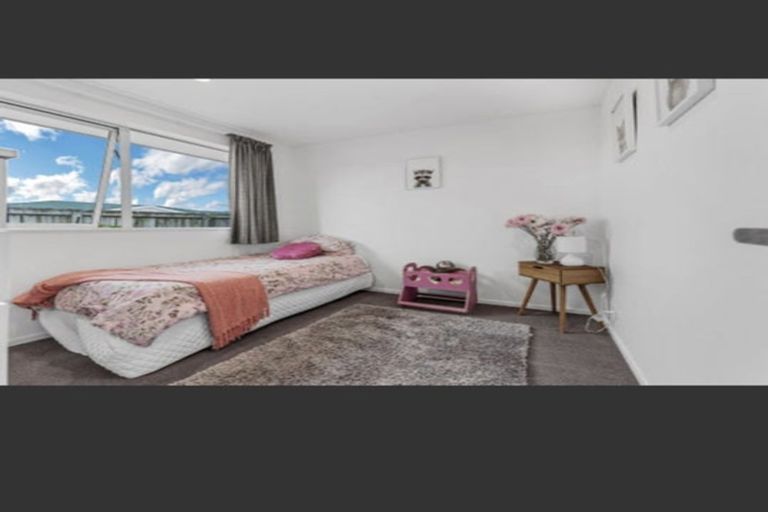 Photo of property in 52b Kayes Road, Pukekohe, 2120