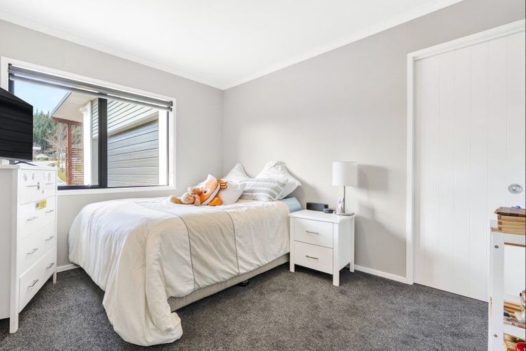 Photo of property in 7 Centre Crescent, Wanaka, 9305