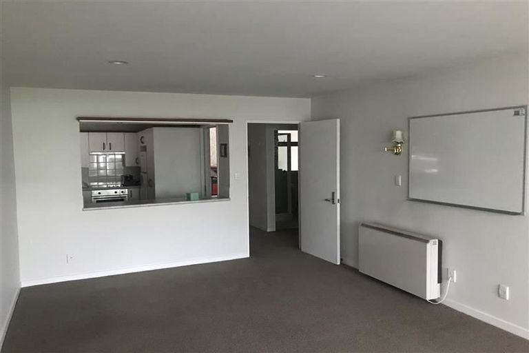 Photo of property in 2/24 Mansfield Avenue, St Albans, Christchurch, 8014