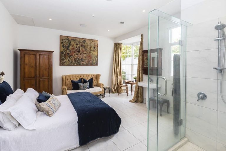 Photo of property in 14 Weka Street, Fendalton, Christchurch, 8041