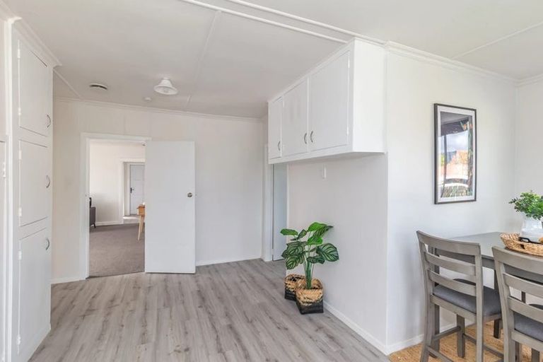 Photo of property in 22 Churchill Crescent, Shannon, 4821