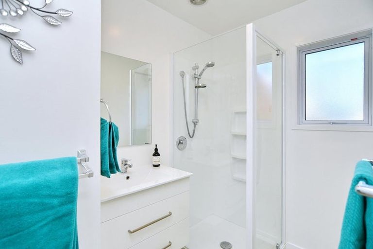 Photo of property in 1/168 Sawyers Arms Road, Bishopdale, Christchurch, 8053