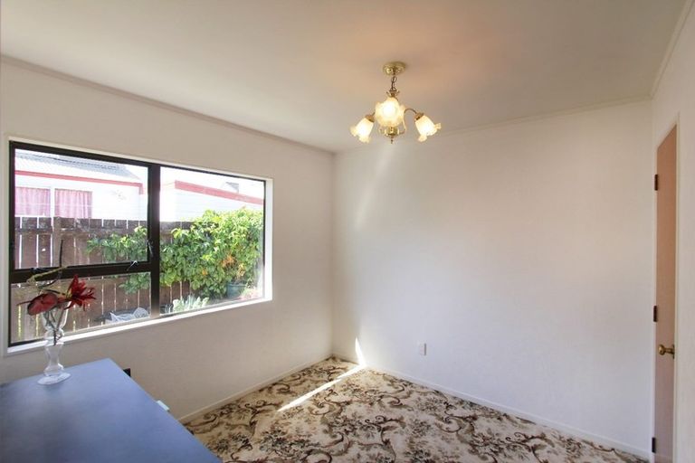 Photo of property in 1/27 Avis Avenue, Papatoetoe, Auckland, 2025