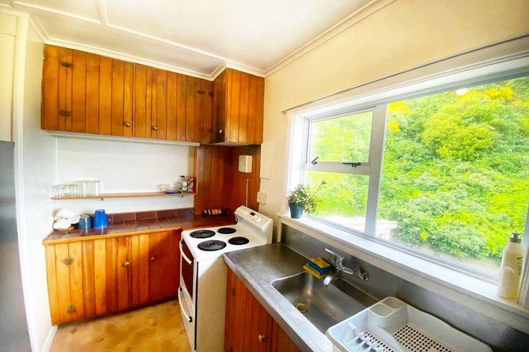 Photo of property in 2/72b Ira Street, Miramar, Wellington, 6022