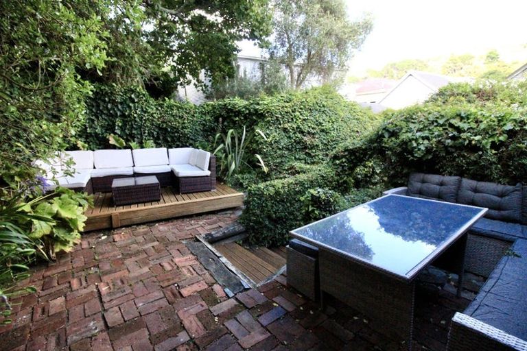 Photo of property in 83 Wallace Street, Mount Cook, Wellington, 6021