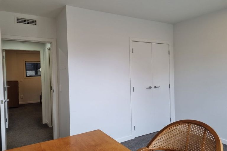 Photo of property in 2/16a Constable Street, Newtown, Wellington, 6021