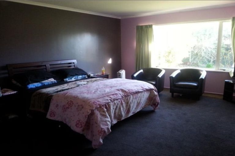 Photo of property in 10 Mcbratneys Road, Dallington, Christchurch, 8061