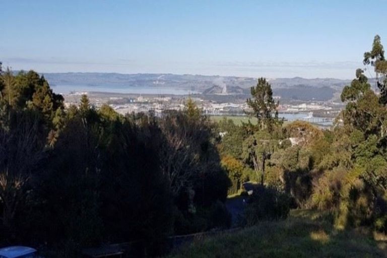 Photo of property in 118a Memorial Drive, Parahaki, Whangarei, 0112