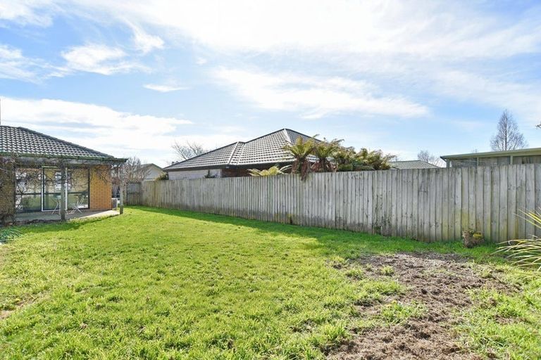 Photo of property in 10 Riegler Place, Belfast, Christchurch, 8051