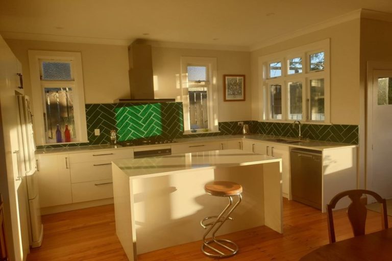 Photo of property in 38 Mills Road, Brooklyn, Wellington, 6021