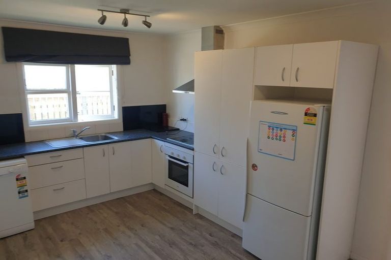 Photo of property in 16 Robinson Street, Foxton, 4814