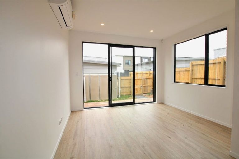 Photo of property in 158 Squadron Drive, Hobsonville, Auckland, 0616