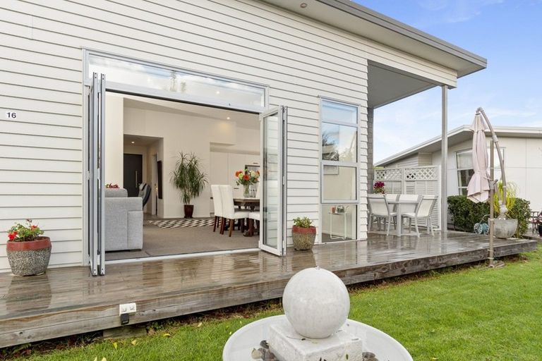 Photo of property in 147 Hamurana Road, Omokoroa, 3114