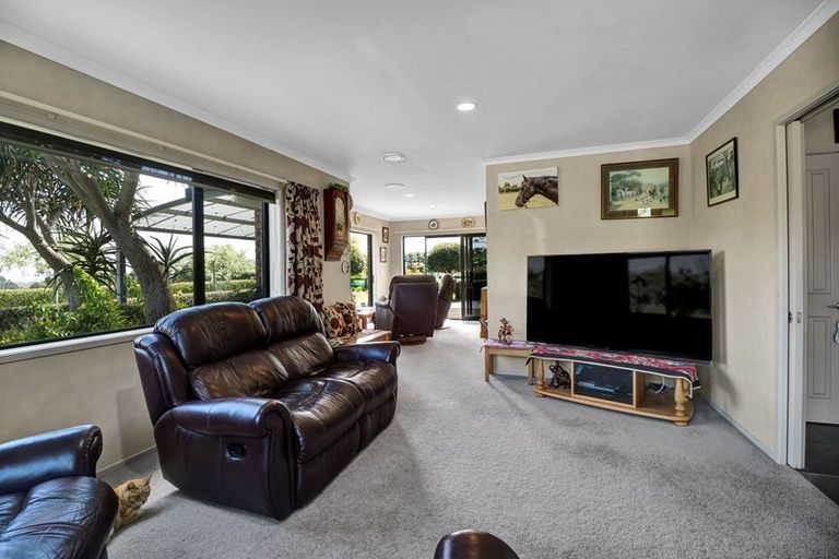 Photo of property in 325a Awai Road, Tarurutangi, New Plymouth, 4372