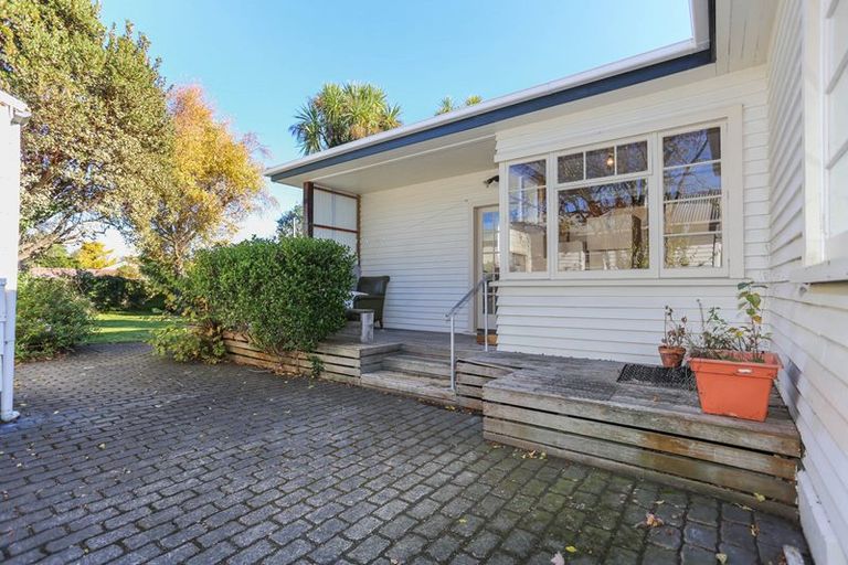 Photo of property in 105 Hinau Street, Riccarton, Christchurch, 8041