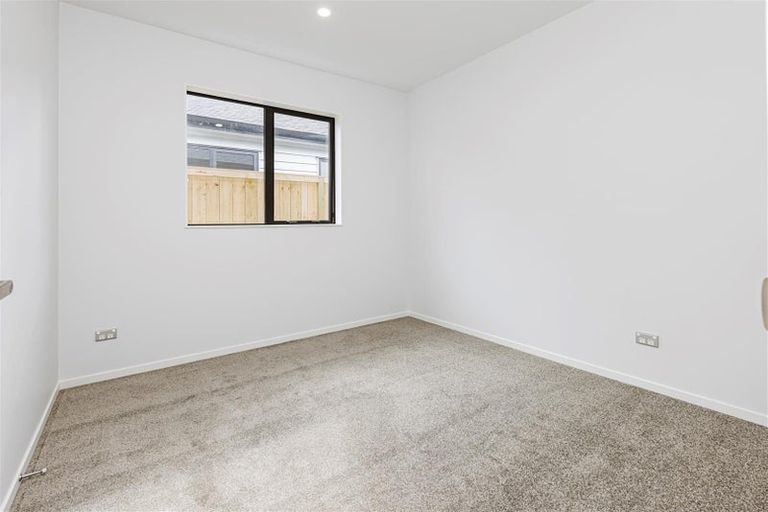 Photo of property in 38 Hari Road, Karaka, 2113