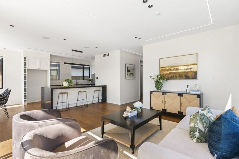 Photo of property in 1 Turbine Way, Hobsonville, Auckland, 0616
