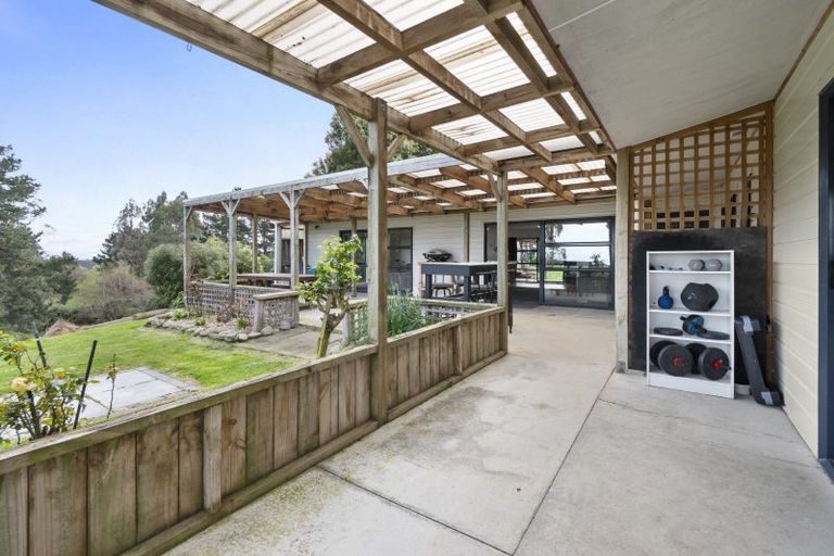 Photo of property in 476 Finnis Road, Pohangina, Feilding, 4775