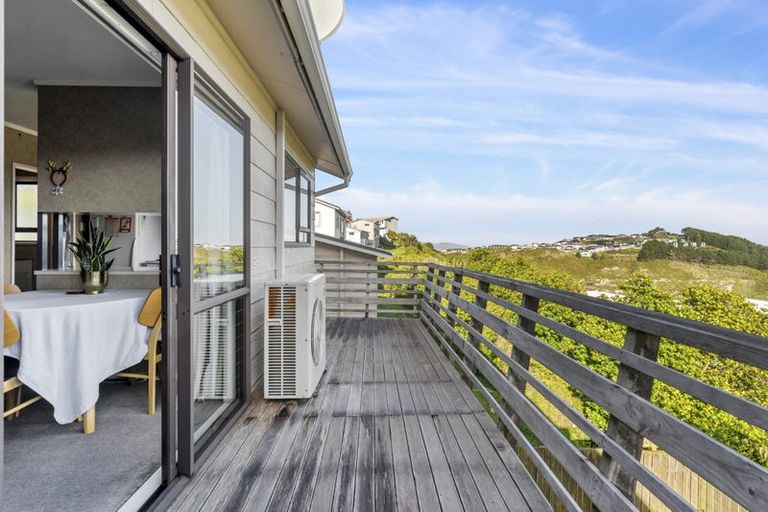 Photo of property in 12a Ceres Crescent, Johnsonville, Wellington, 6037