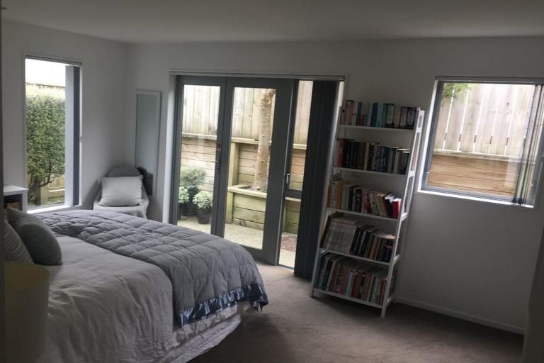 Photo of property in 12u3 Agra Crescent, Khandallah, Wellington, 6035