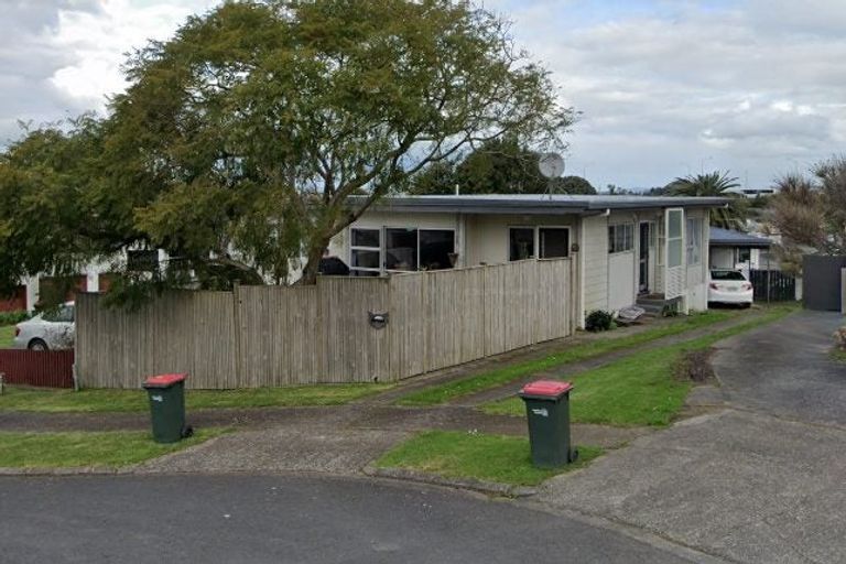 Photo of property in 2/4 Abelia Place, Papatoetoe, Auckland, 2025