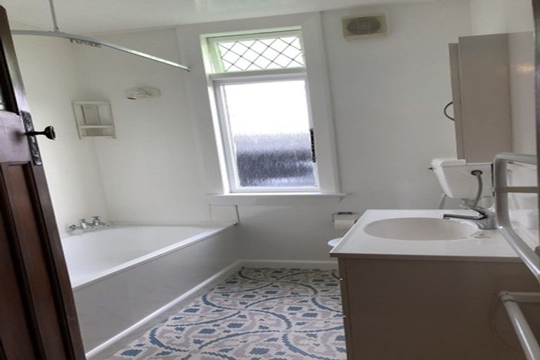 Photo of property in 48 Warrington Street, Mairehau, Christchurch, 8013