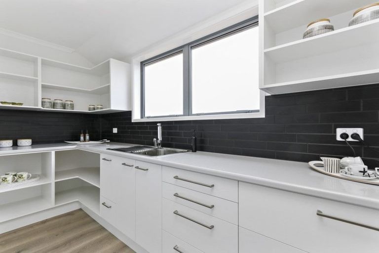 Photo of property in 128 Lisle Farm Drive, Pukekohe, 2120