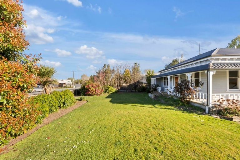 Photo of property in 260 Talbot Street, Geraldine, 7930