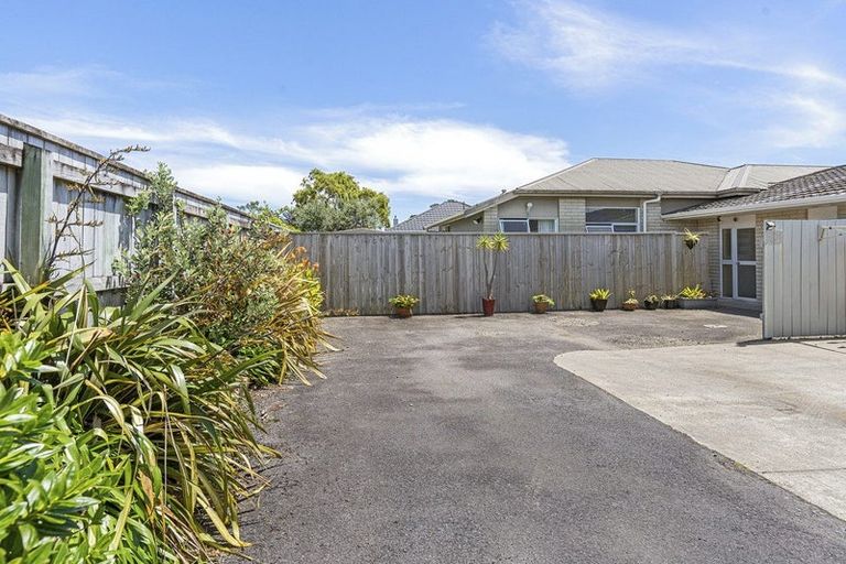 Photo of property in 3/220 Coronation Avenue, Welbourn, New Plymouth, 4310