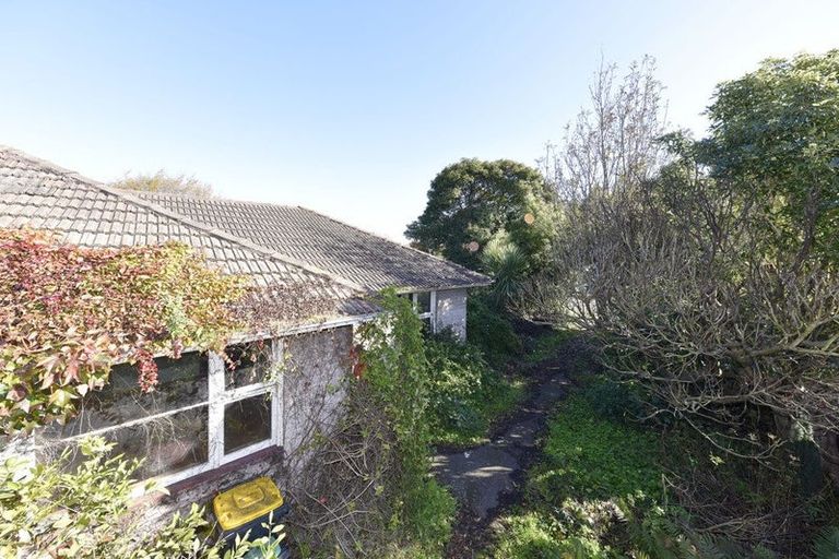 Photo of property in 126 Avonhead Road, Avonhead, Christchurch, 8042