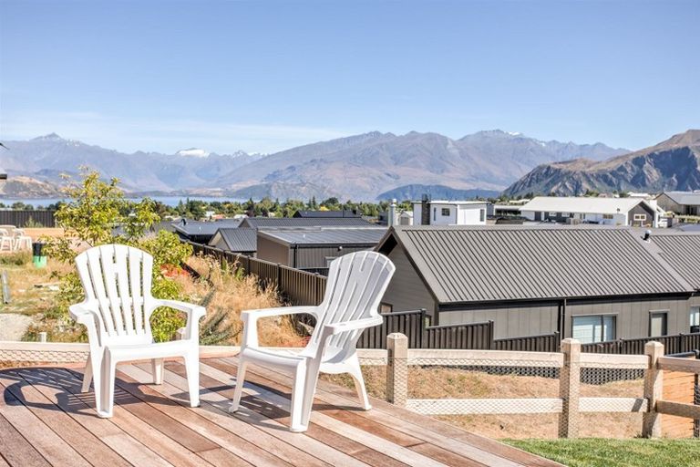 Photo of property in 63 Farrant Drive, Wanaka, 9305