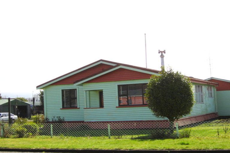 Photo of property in 60 Shiel Street, Reefton, 7830