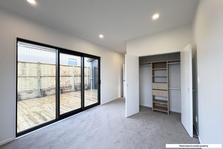 Photo of property in 42 Biokovo Street, Massey, Auckland, 0614