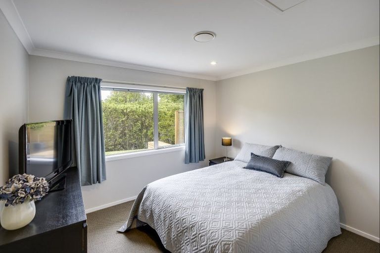 Photo of property in 143 Kent Terrace, Taradale, Napier, 4112