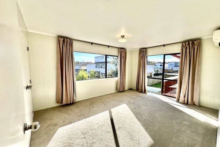 Photo of property in 2/127 Moore Street, Howick, Auckland, 2014