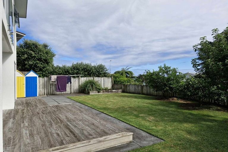 Photo of property in 16 Motukari Place, Onaero, Waitara, 4383