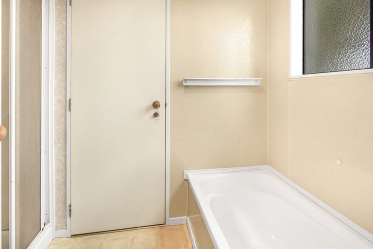 Photo of property in 2 Meridian Place, Flagstaff, Hamilton, 3210