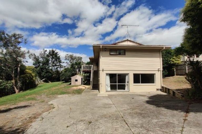 Photo of property in 33 Leaver Place, Weymouth, Auckland, 2103