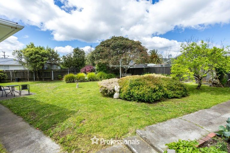 Photo of property in 25 Totara Park Road, Clouston Park, Upper Hutt, 5018
