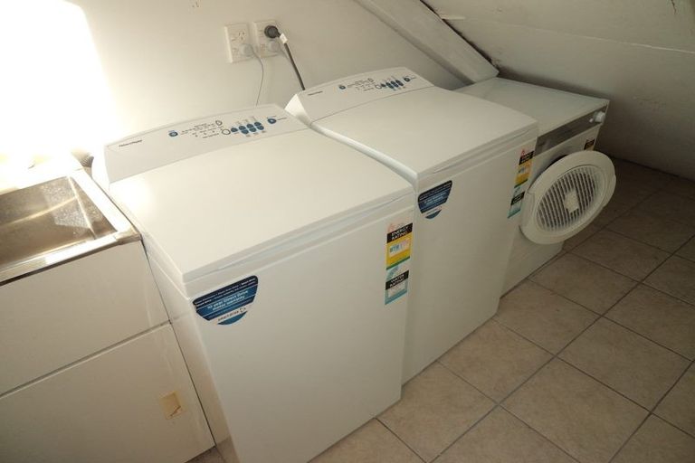 Photo of property in 12/5 Inverness Avenue, Hamilton East, Hamilton, 3216