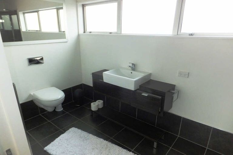 Photo of property in 73c Sherborne Street, St Albans, Christchurch, 8014