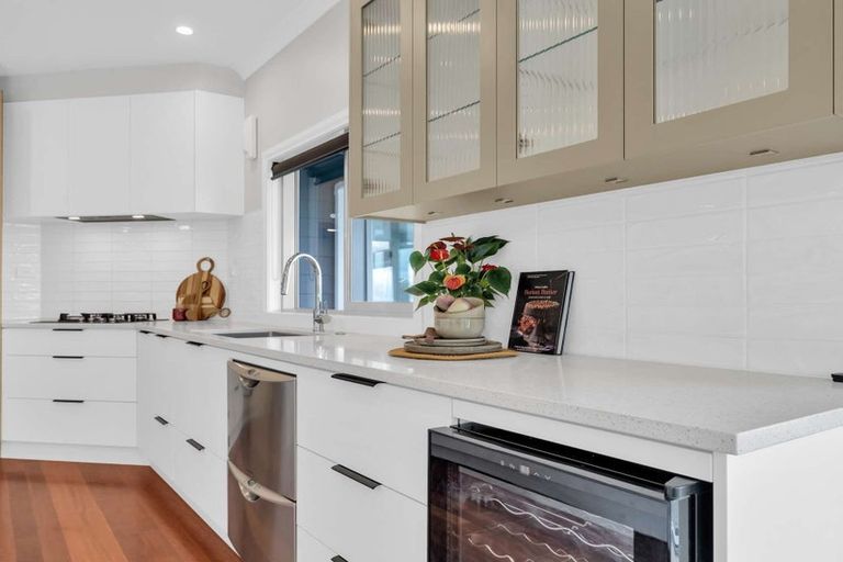 Photo of property in 106 Sereno Vista, Bellevue, Tauranga, 3110